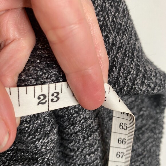 Pure Jill Textured Soft Light Knit Black White Flecks Crew Neck Pullover Size M - Picture 10 of 11